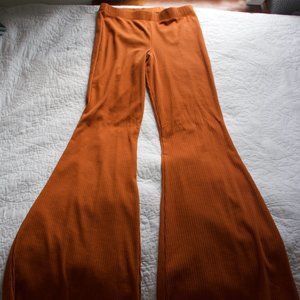 Wild Fable XS ribbed bell bottom leggings